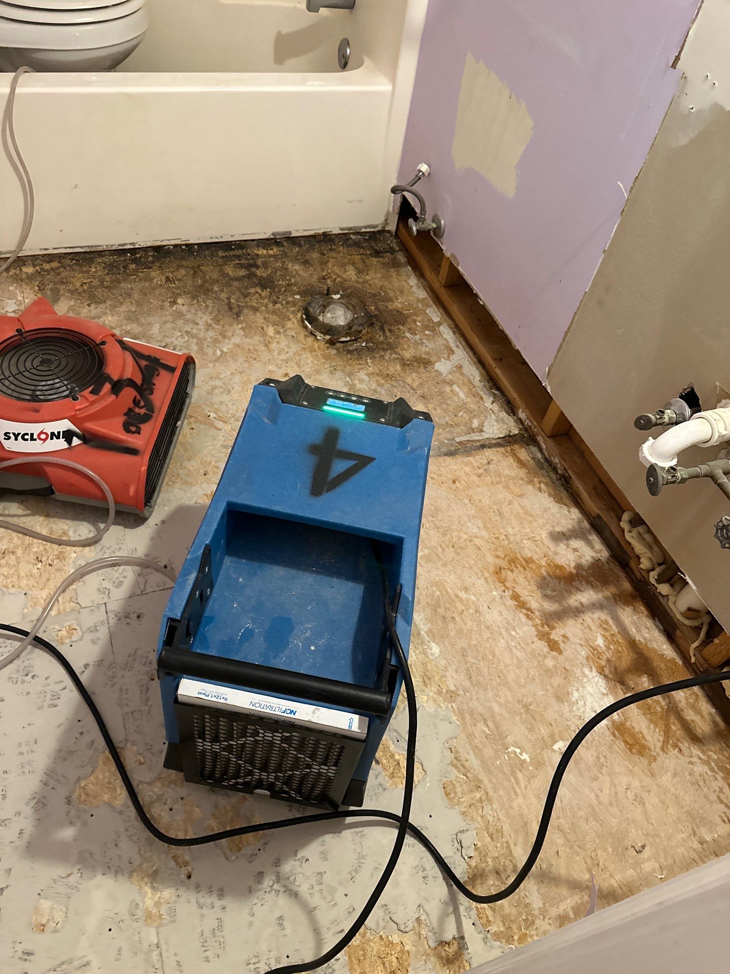 Water damage One stop restoration (5)